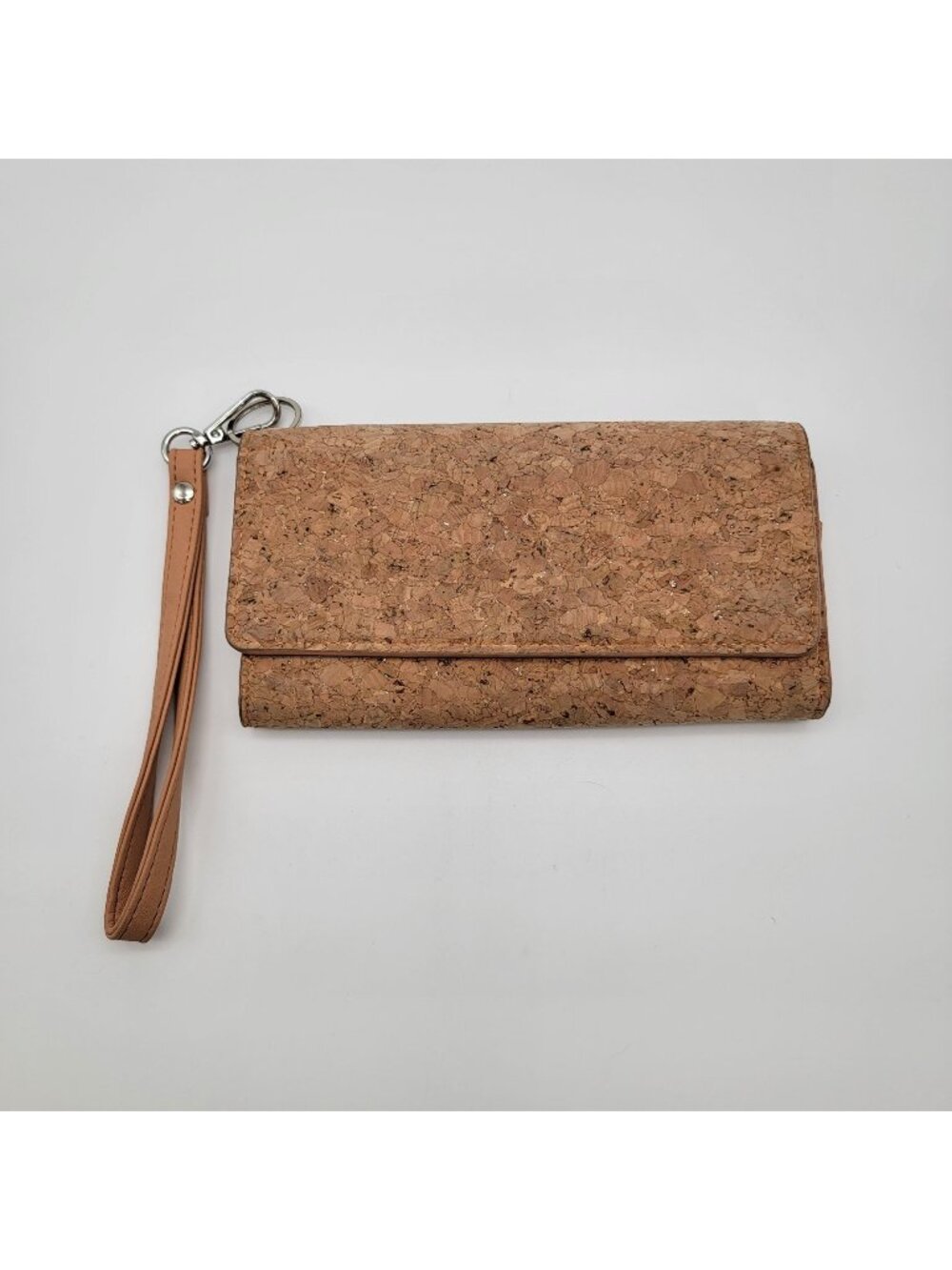 Cork Tri-Fold Organizer Wallet Wristlet